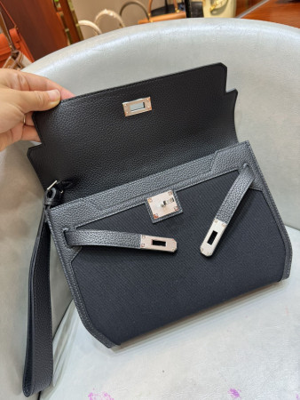 Hermès Kelly Depeches 25x18.5x4.5cm
