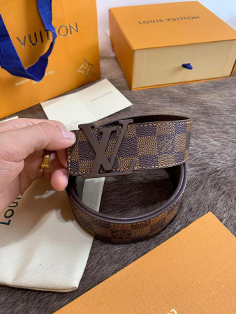 LV L0*is V*t0n 40MM BELT