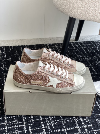 UA Golden Go*e V-STAR Sneaker