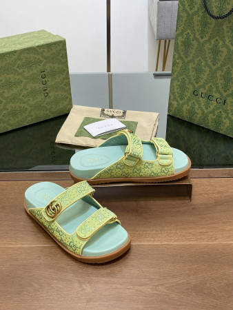 UA G*u*i WOMEN'S SANDAL WITH DOUBLE G