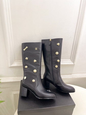 UA Ch*el Boots 6cm Heel