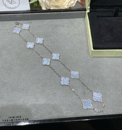 V*N CL*F & Arpels Natural purple chalcedony ten-flower four-leaf clover Necklace