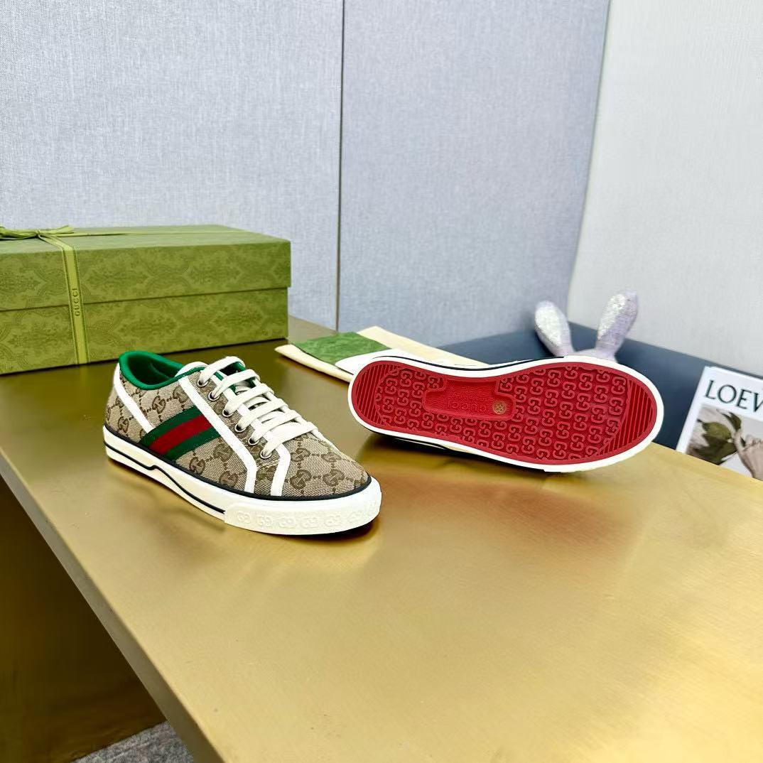 UA G*u*i Tennis 1977