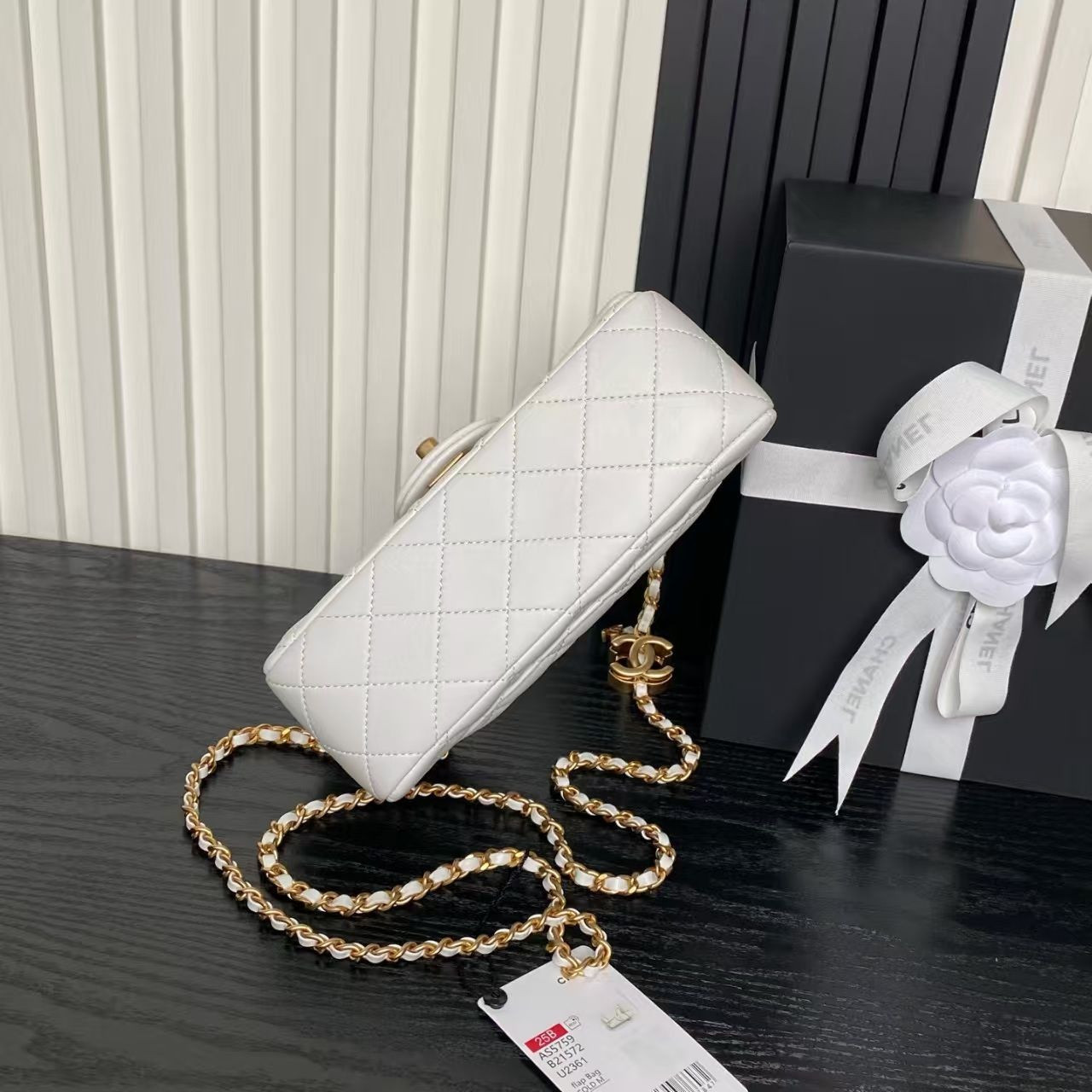 Ch*el Mini Flap Bag 20x13x7cm