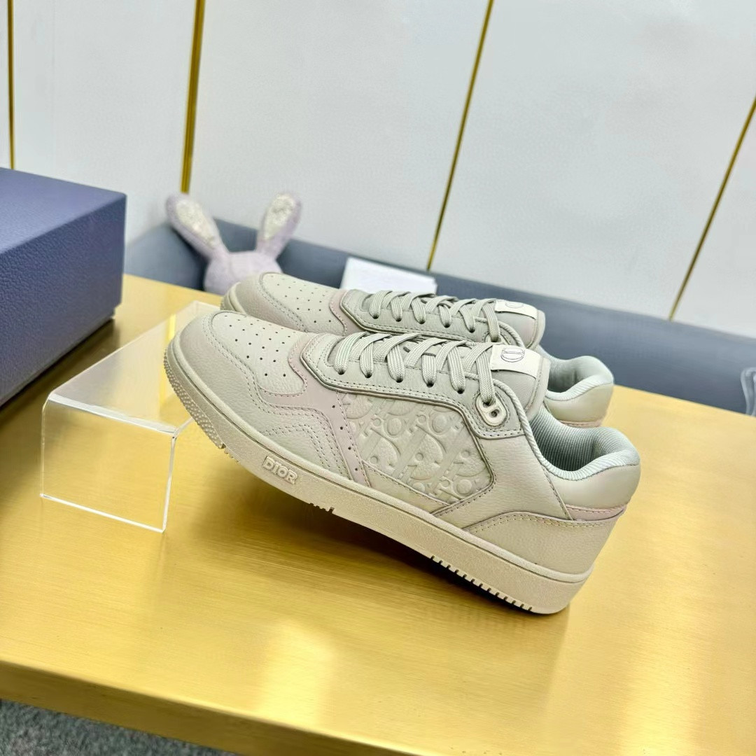 UA D*0r B27 Low-Top Sneaker Beige Grained Calfskin and Beige D*0r Gravity Leather