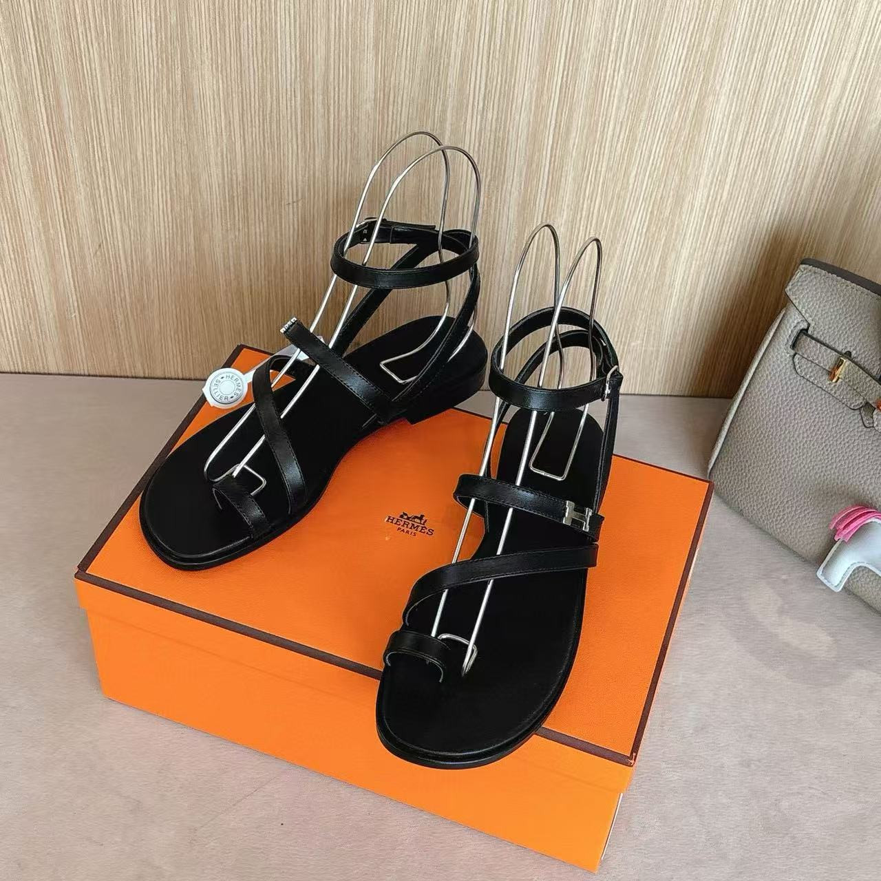 UA Hermès Harmonie sandal