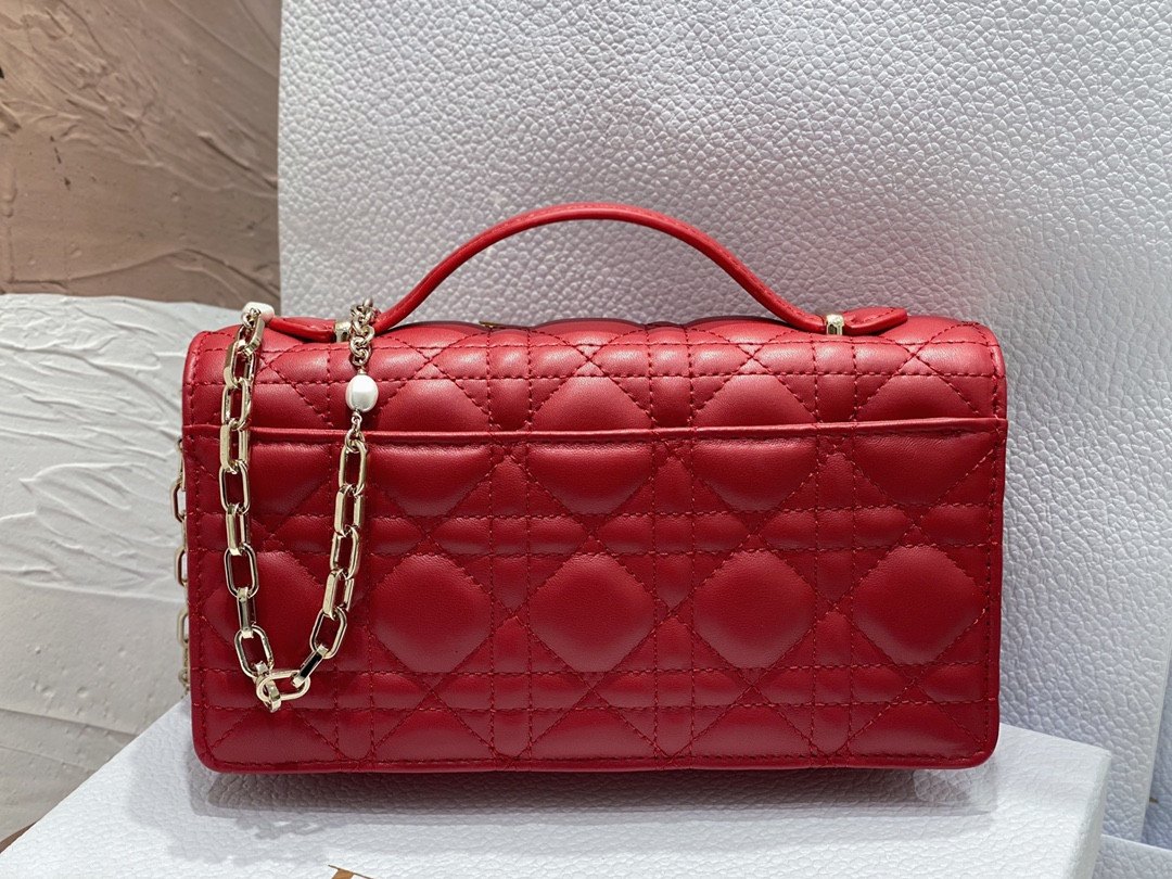 MISS D*0r MINI BAG Crimson Red S0980ONMJ-M57R 21 x 11.5 x 4.5 cm