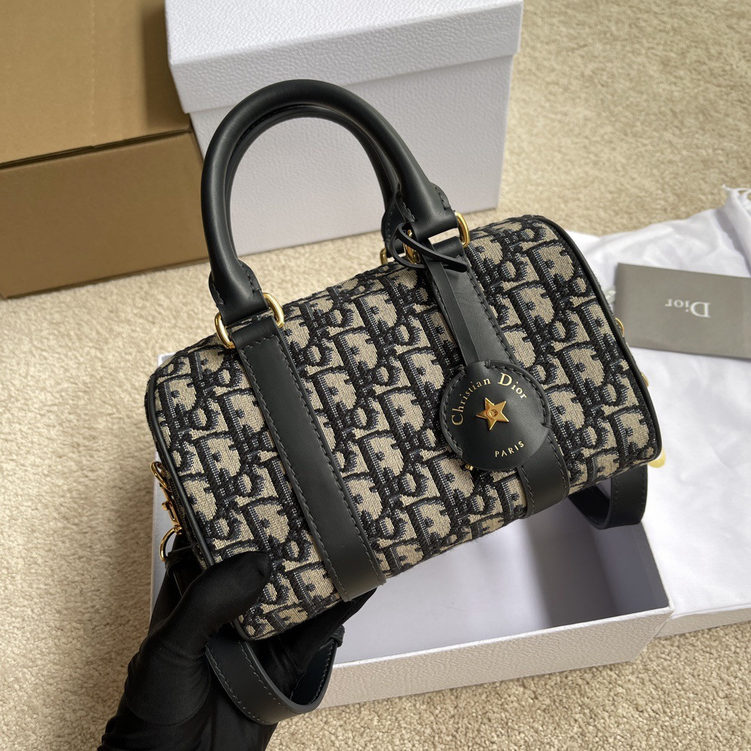 D*0r Groove 20 Bag Blue D*0r Oblique Jacquard 20.5 x 13.5 x 12 cm / 8 x 5.5 x 4.5 inches