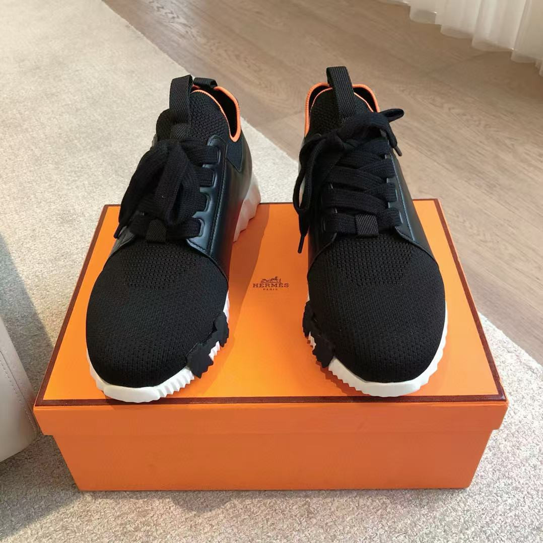 UA Hermès Bouncing Sneaker