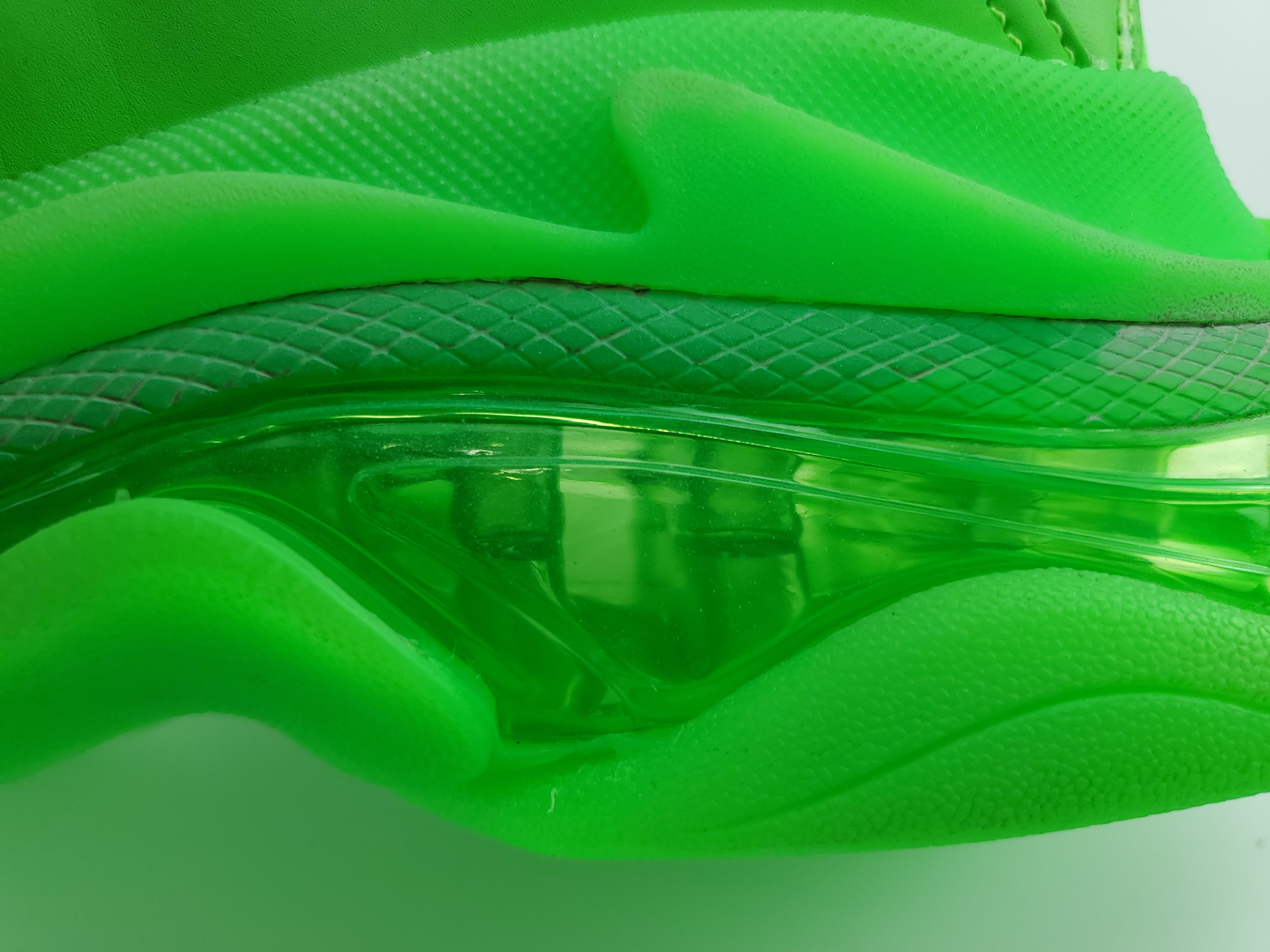 Balenciga Triple S Neon Green