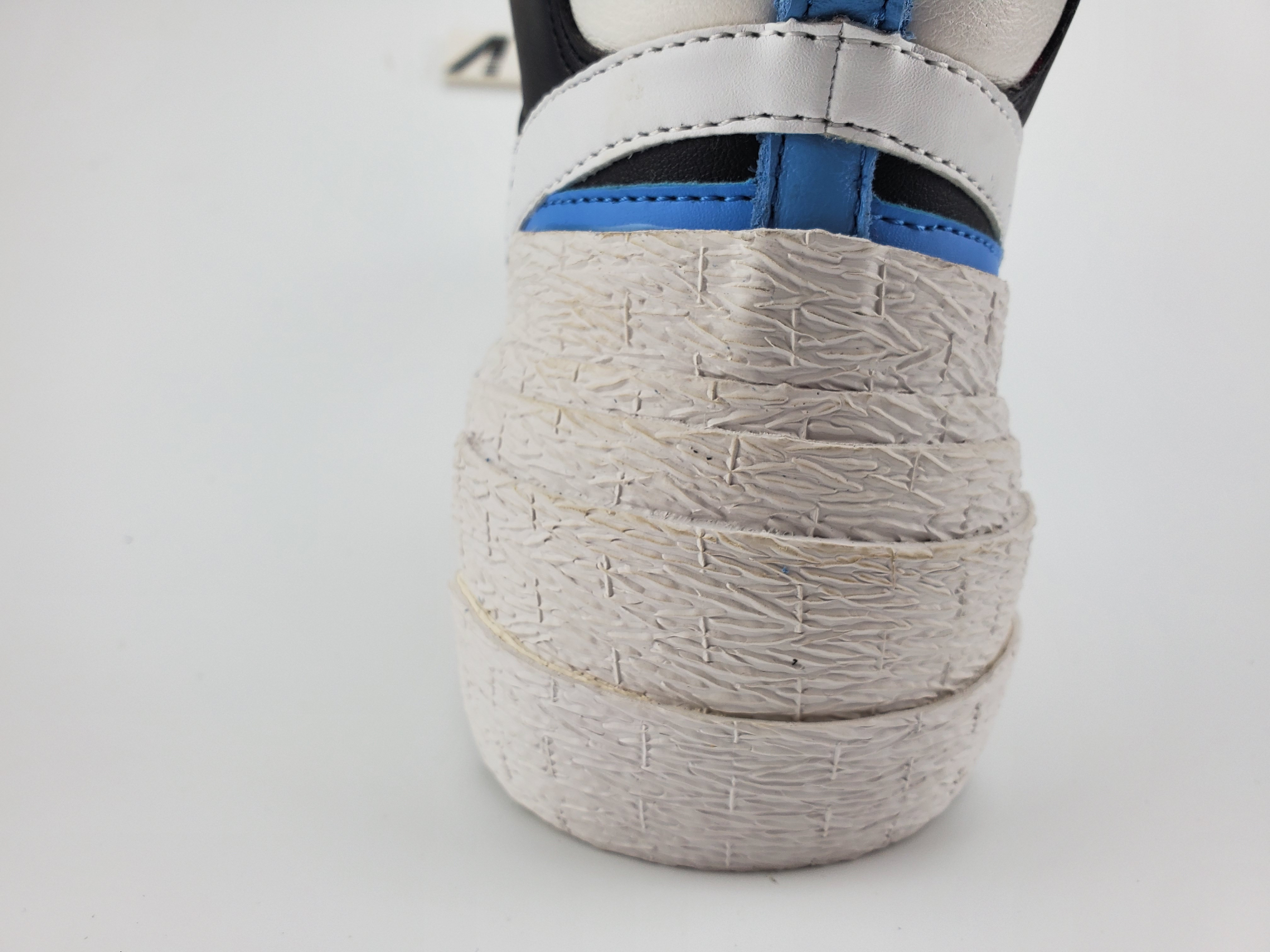 Nike Blazer High sacai White Black Legend Blue