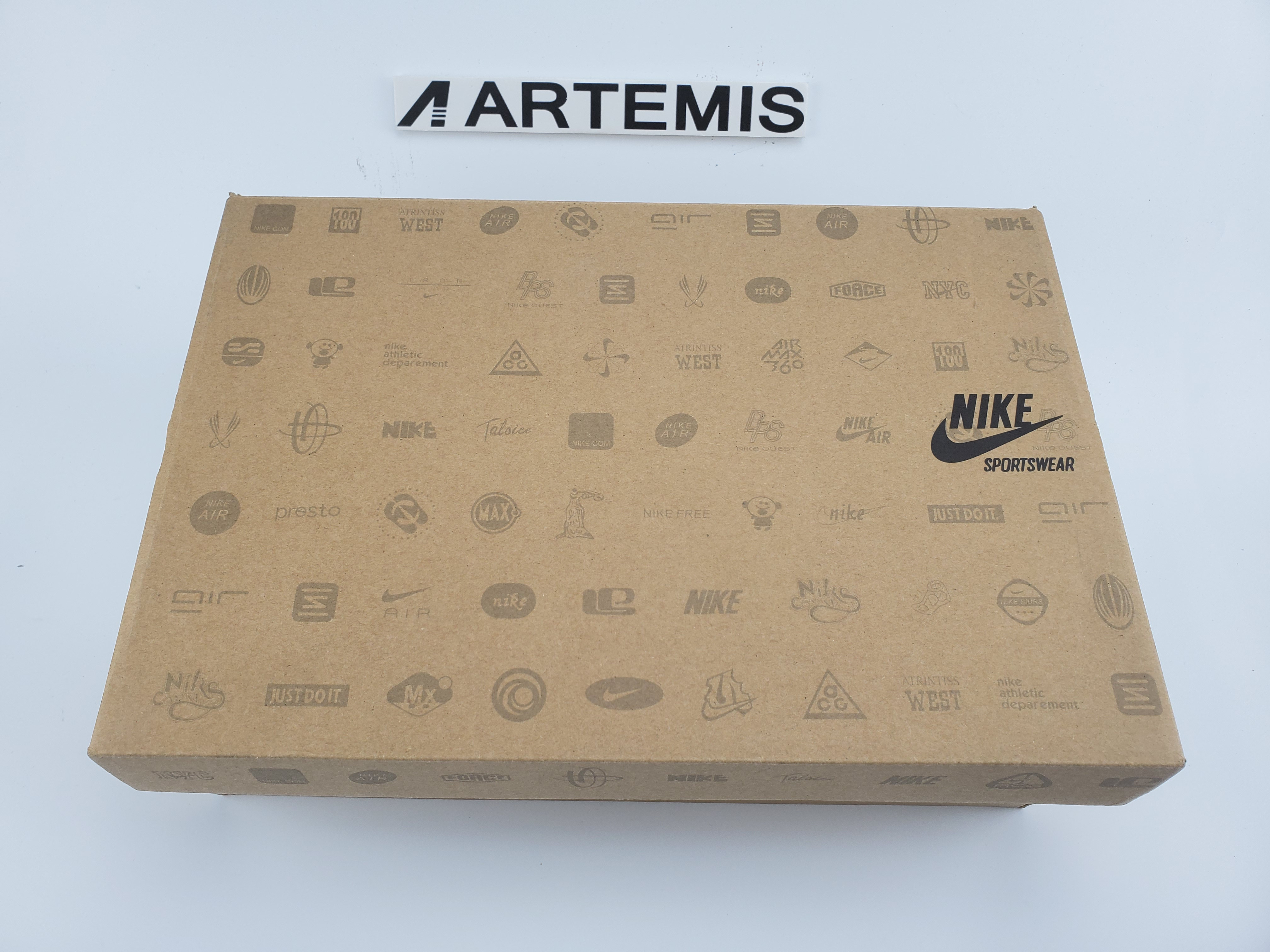 Nike Air Foamposite One "Metallic Green"