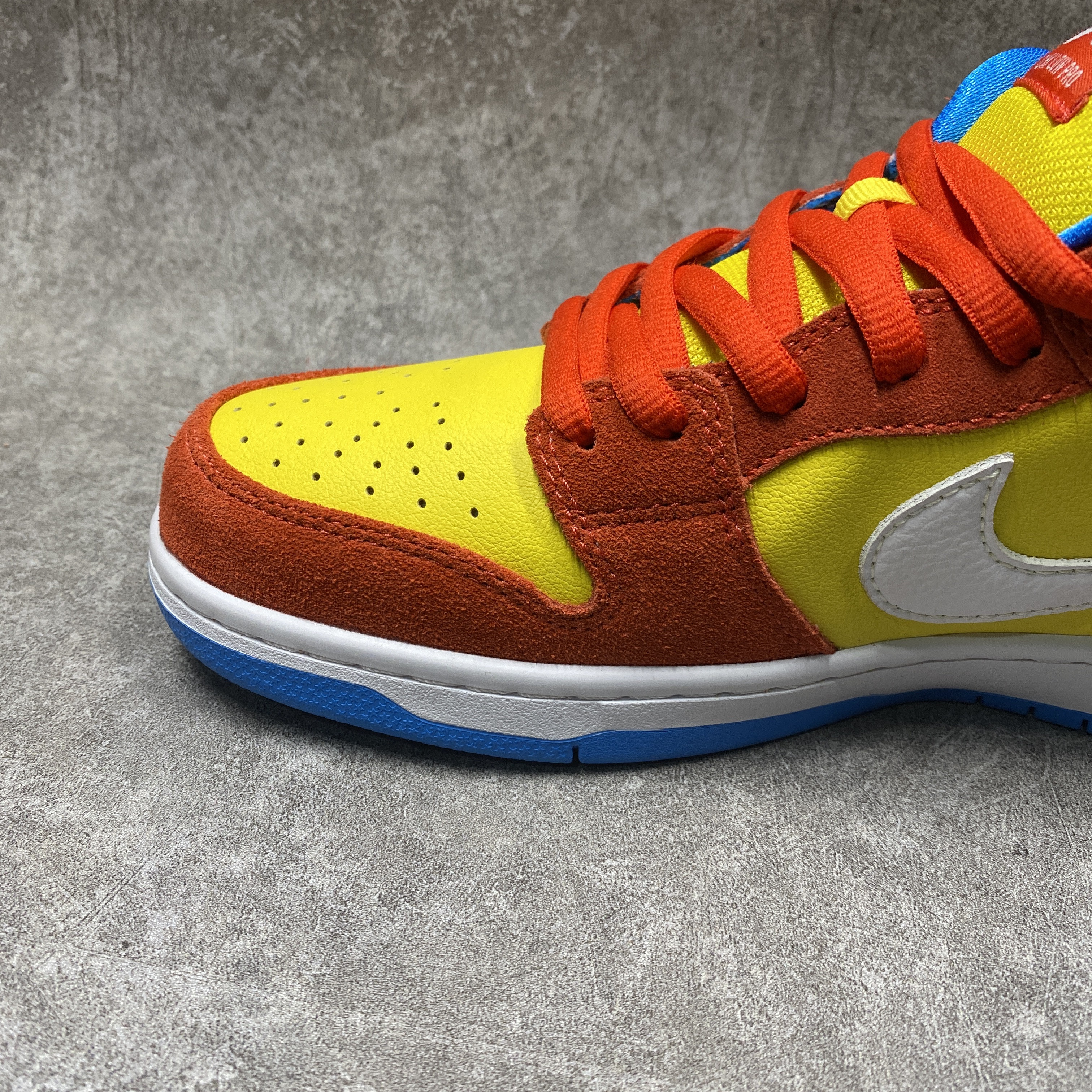 Nike SB Dunk Low Pro Bart Simpson