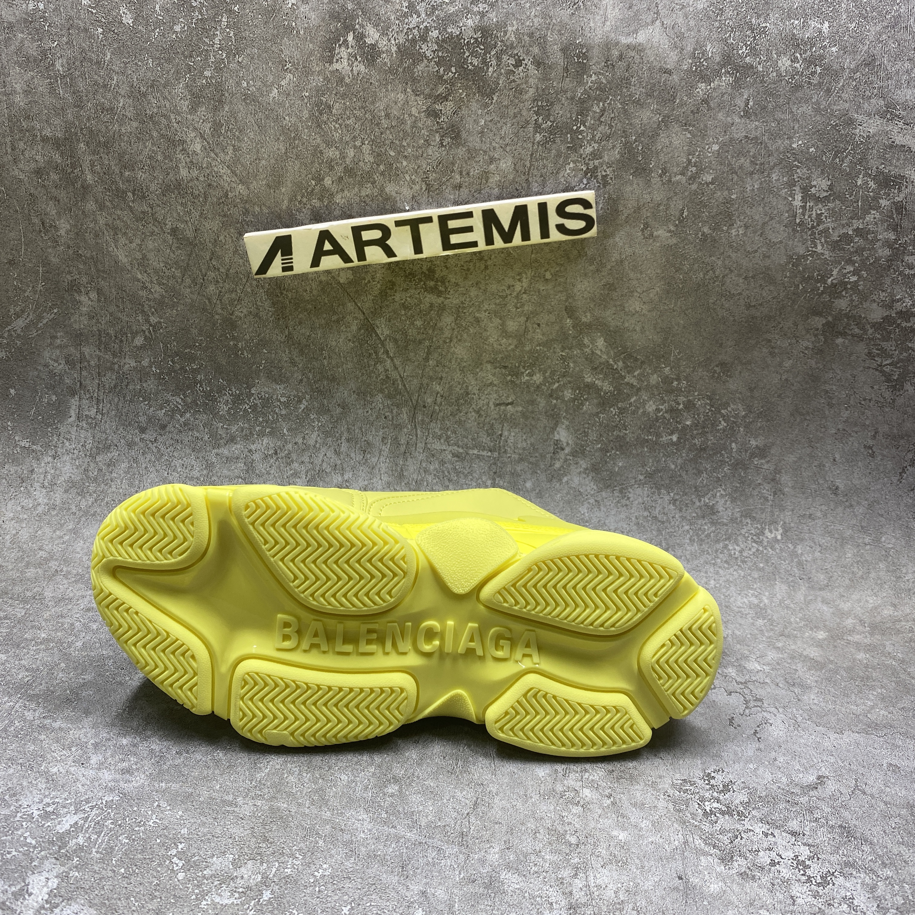 Balenciga Triple S Light Yellow