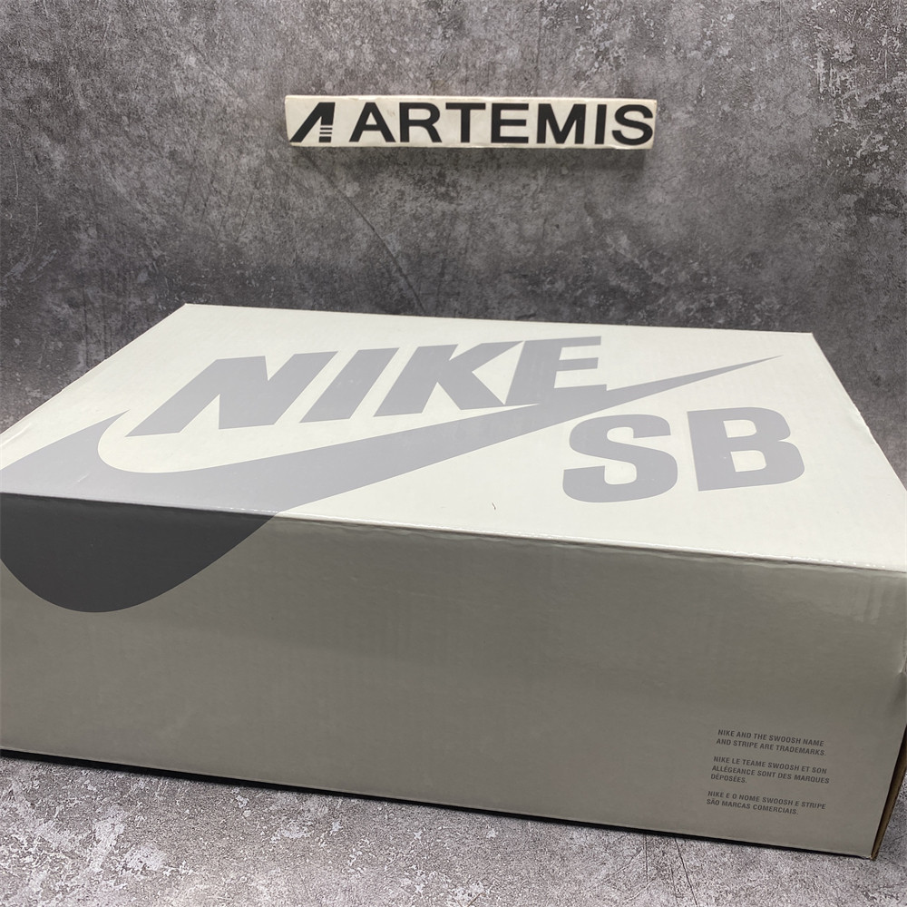 THE POWERPUFF GIRLS X DUNK LOW PRO SB QS 