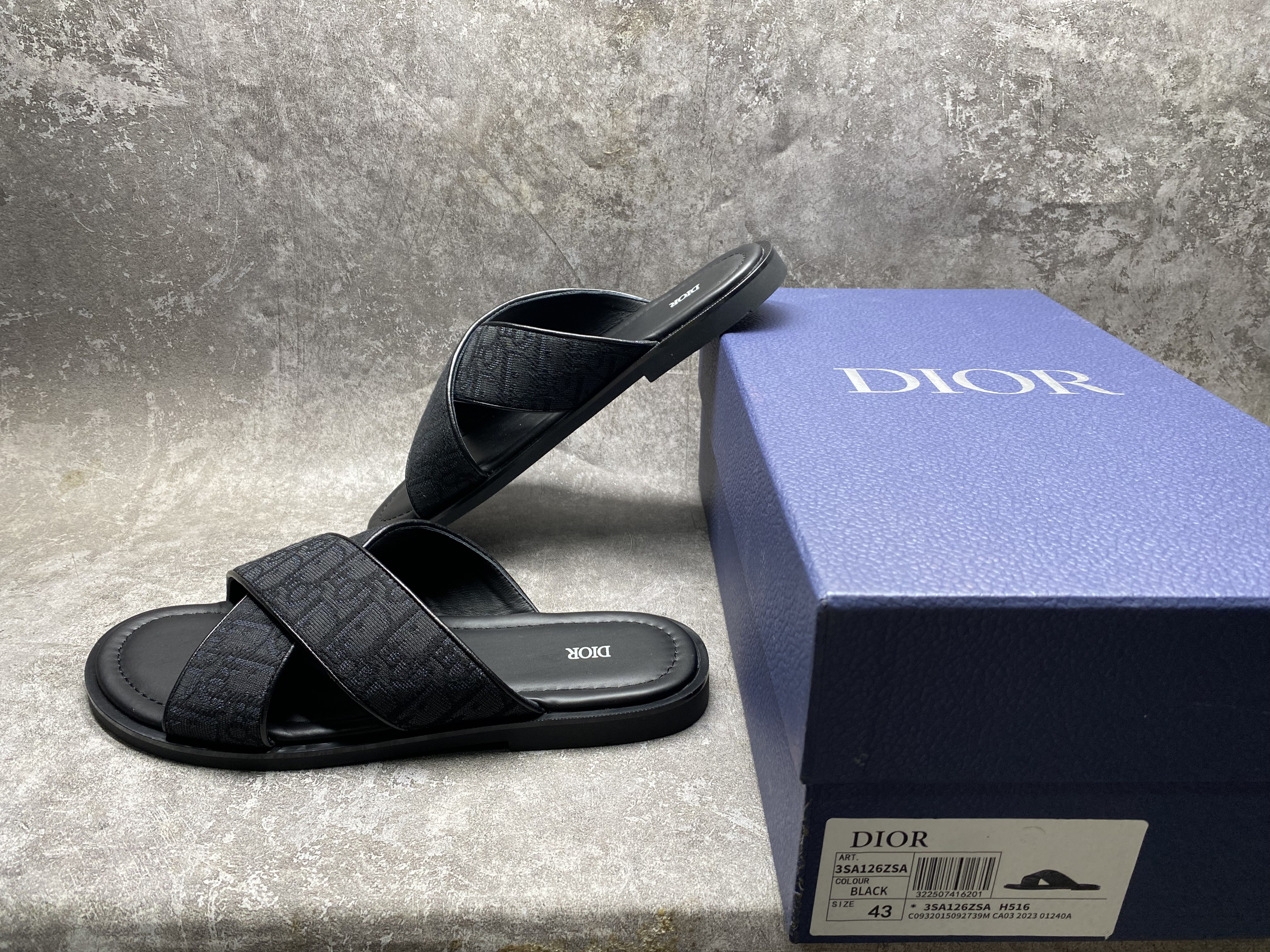 UA D*0r Alias Sandal
