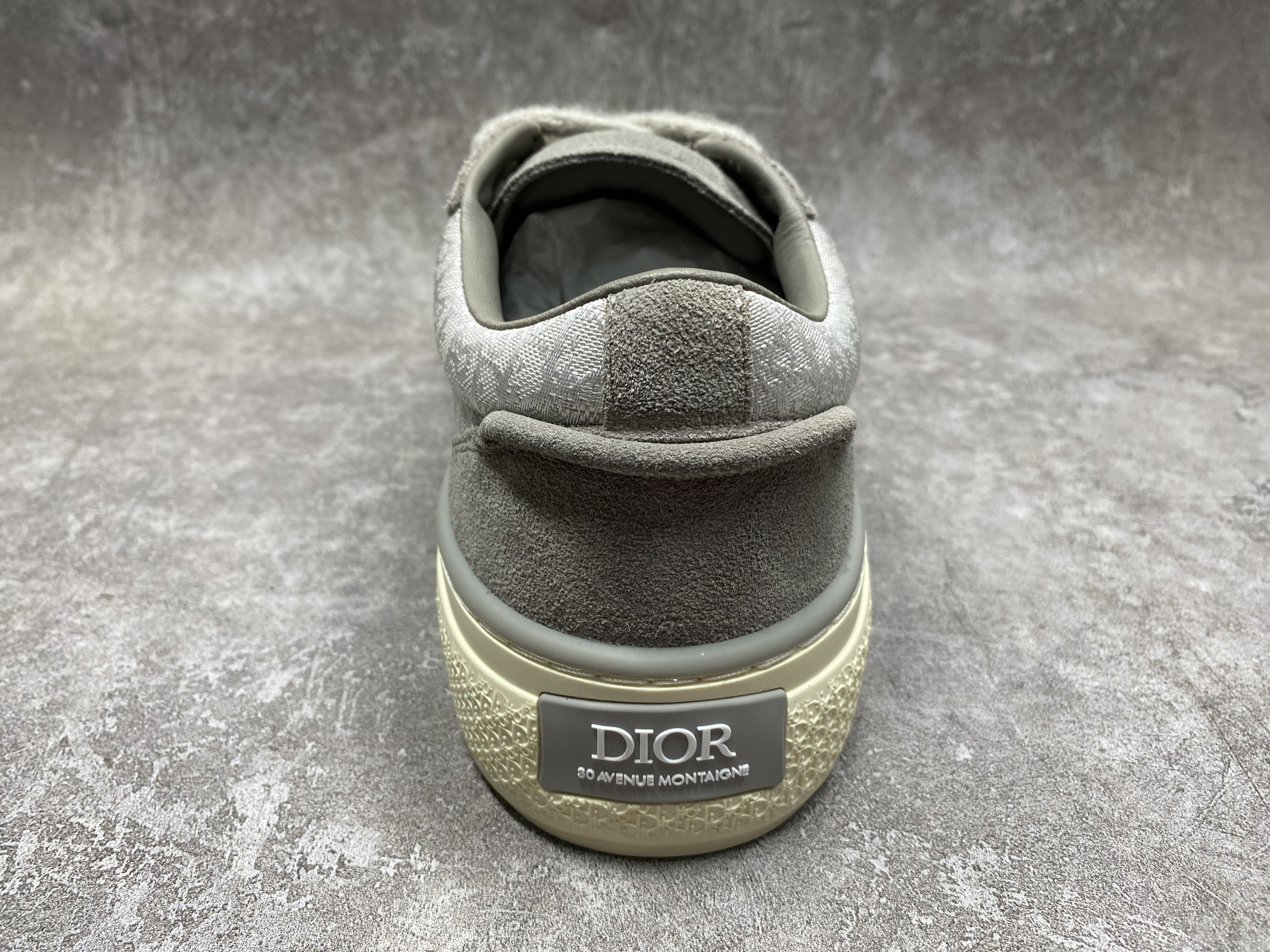 UA D*0r B33 Sneaker