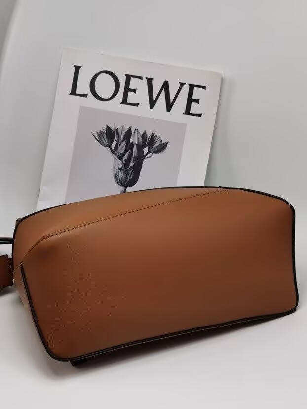 L0ew* Small Puzzle bag in classic calfskin 24x10.5x16.5cm