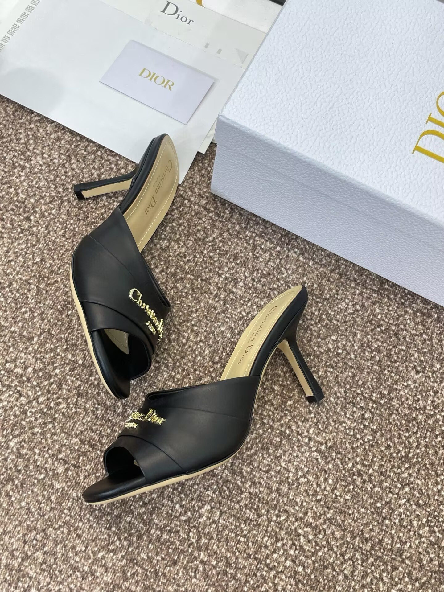 UA D*0r Heeled Slide