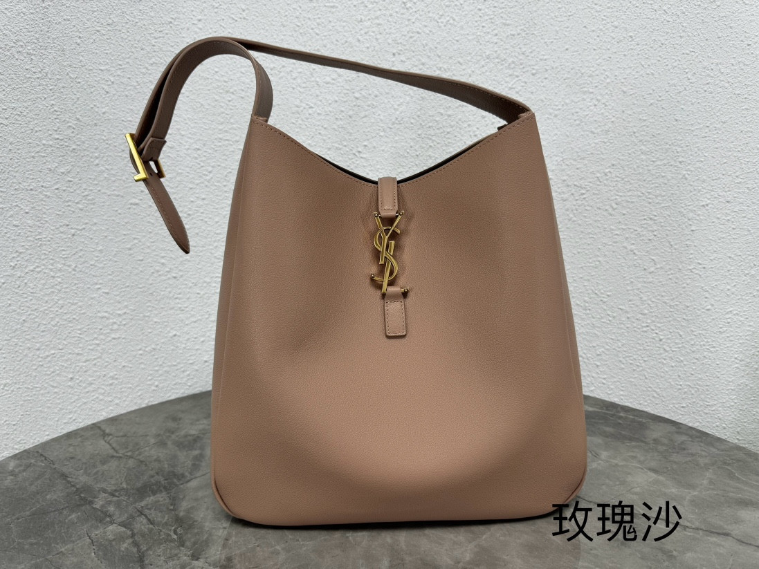 Y*L LE 5 À 7 30 X 31 X 13 CM