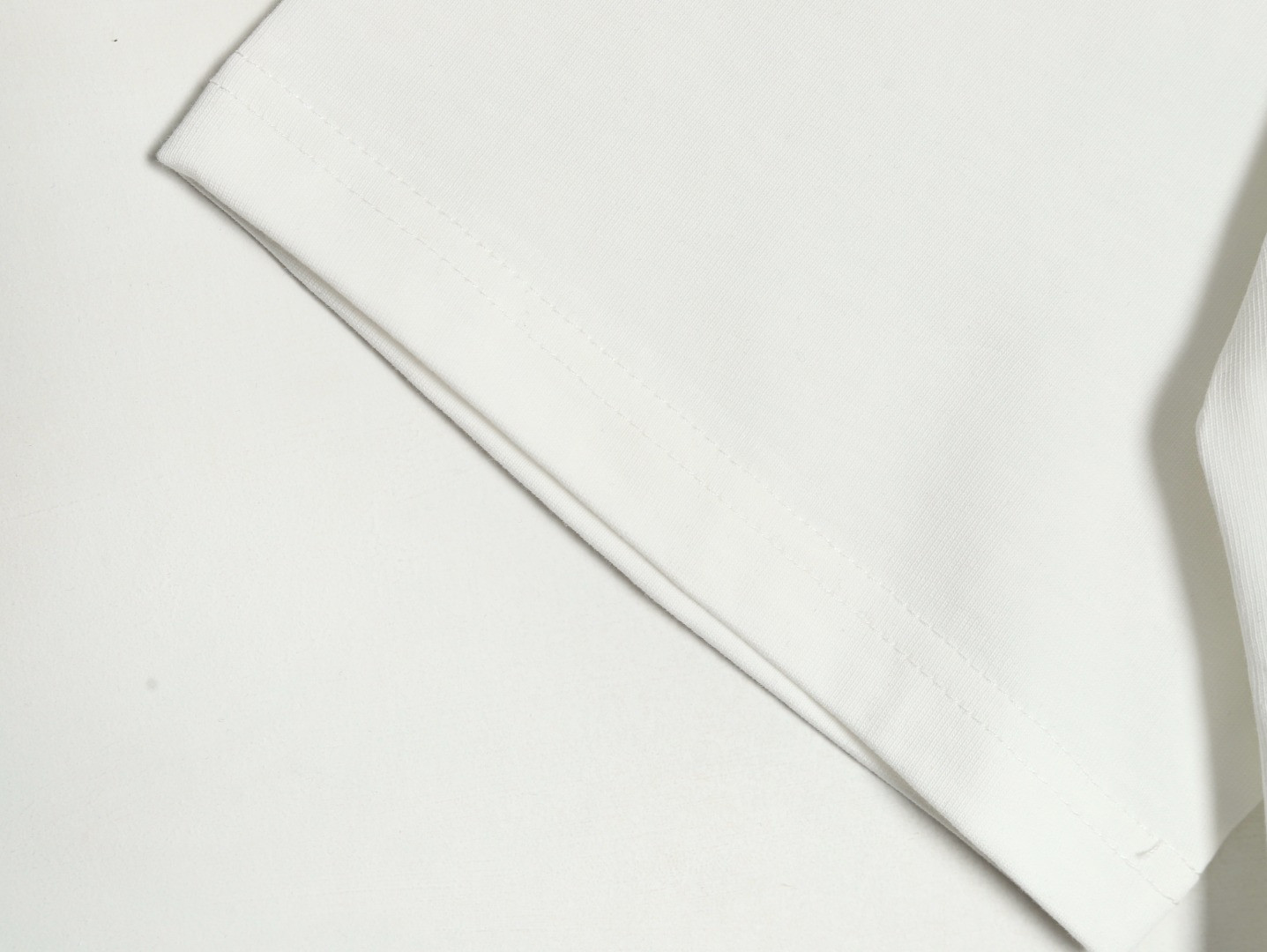 B**rry 25SS Short-sleeved T-shirt