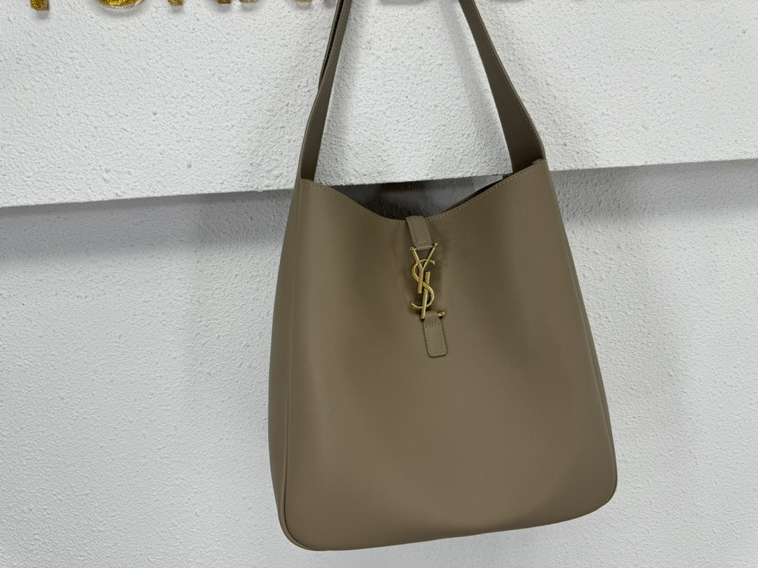 Y*L LE 5 À 7 30 X 31 X 13 CM