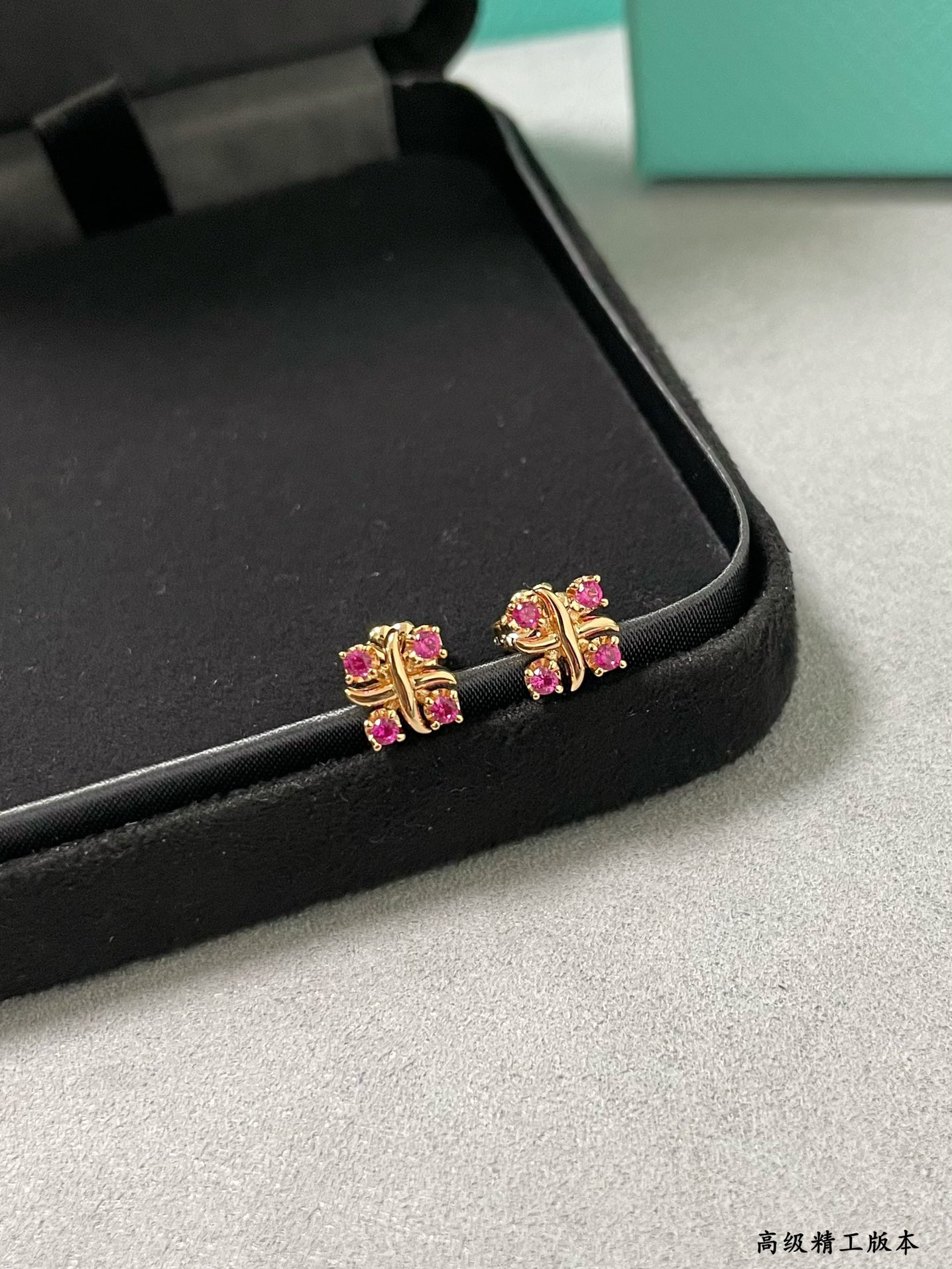 T*f*ny & Co. Double Tone Cross Earrings