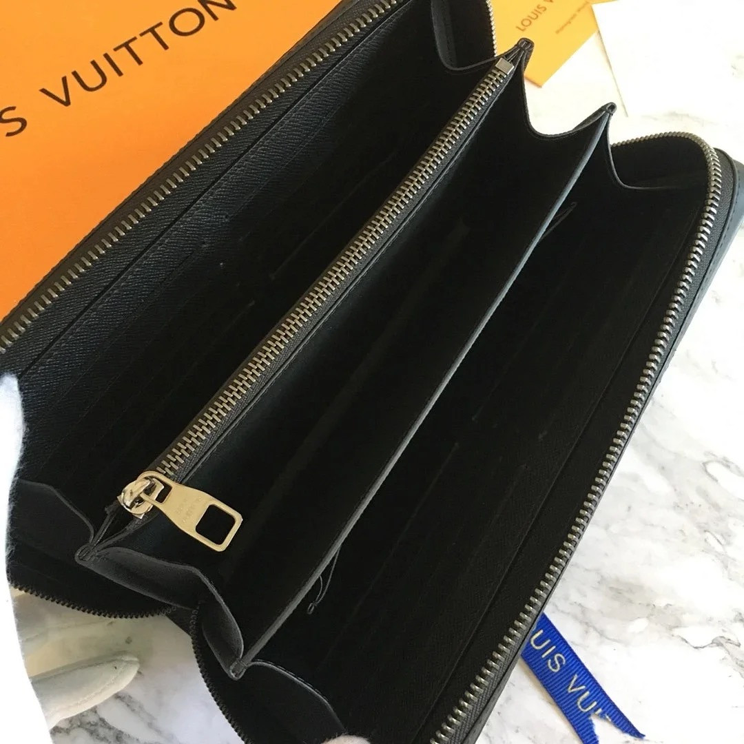 LV ZIPPY XL WALLET M61698
