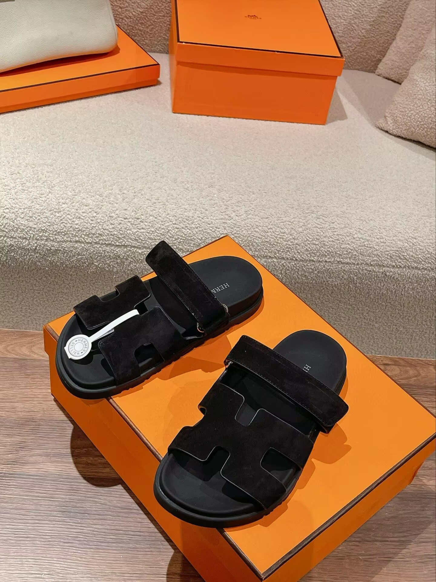 UA Hermès Chypre Sandal