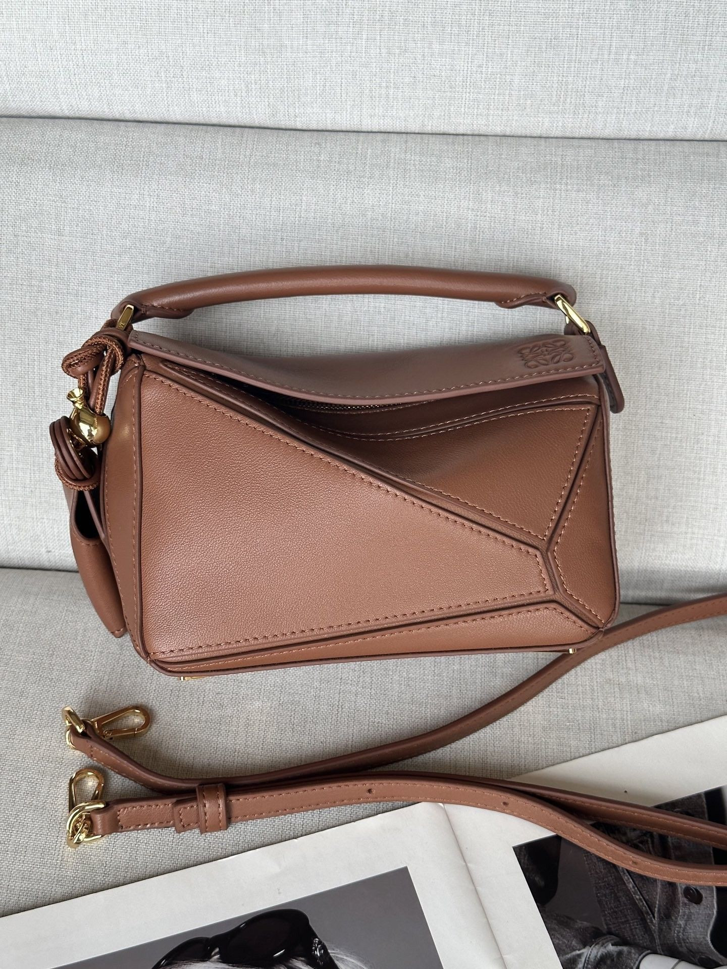 L0ew* Mini Featherlight Puzzle Bag Nappa Lambskin 18x12.5x8cm