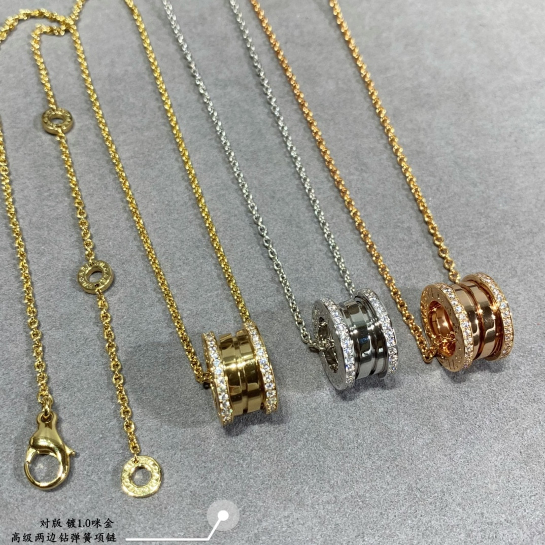 B*l*ai Spring both sides drill Necklace