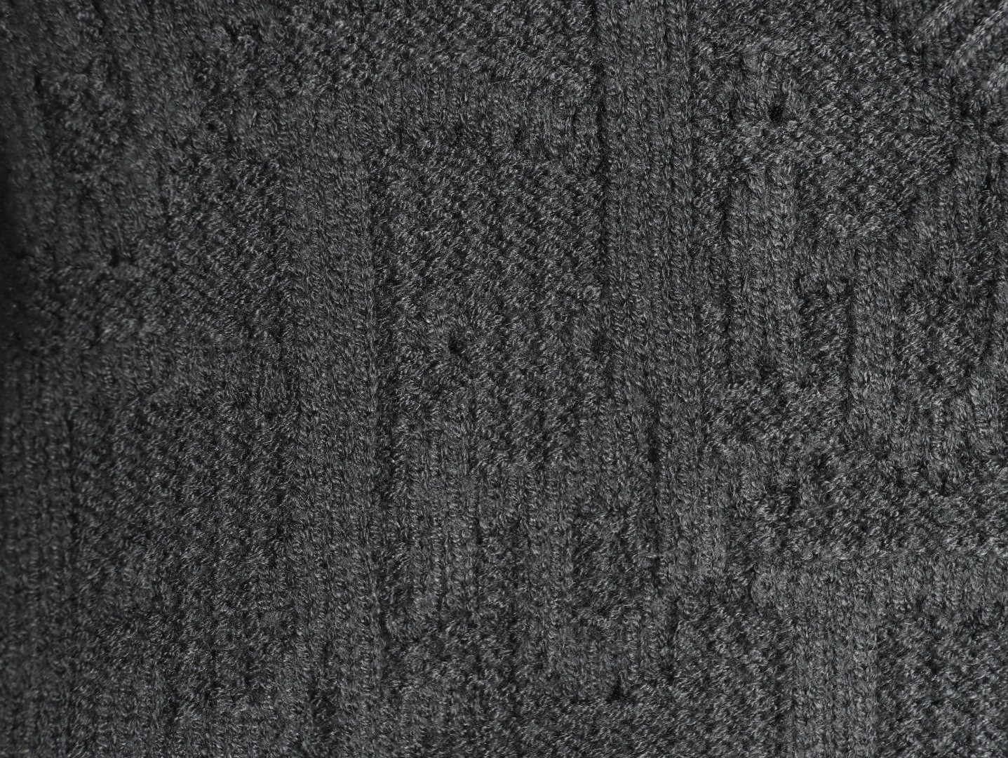 D*0r CD 25ss Sweaters