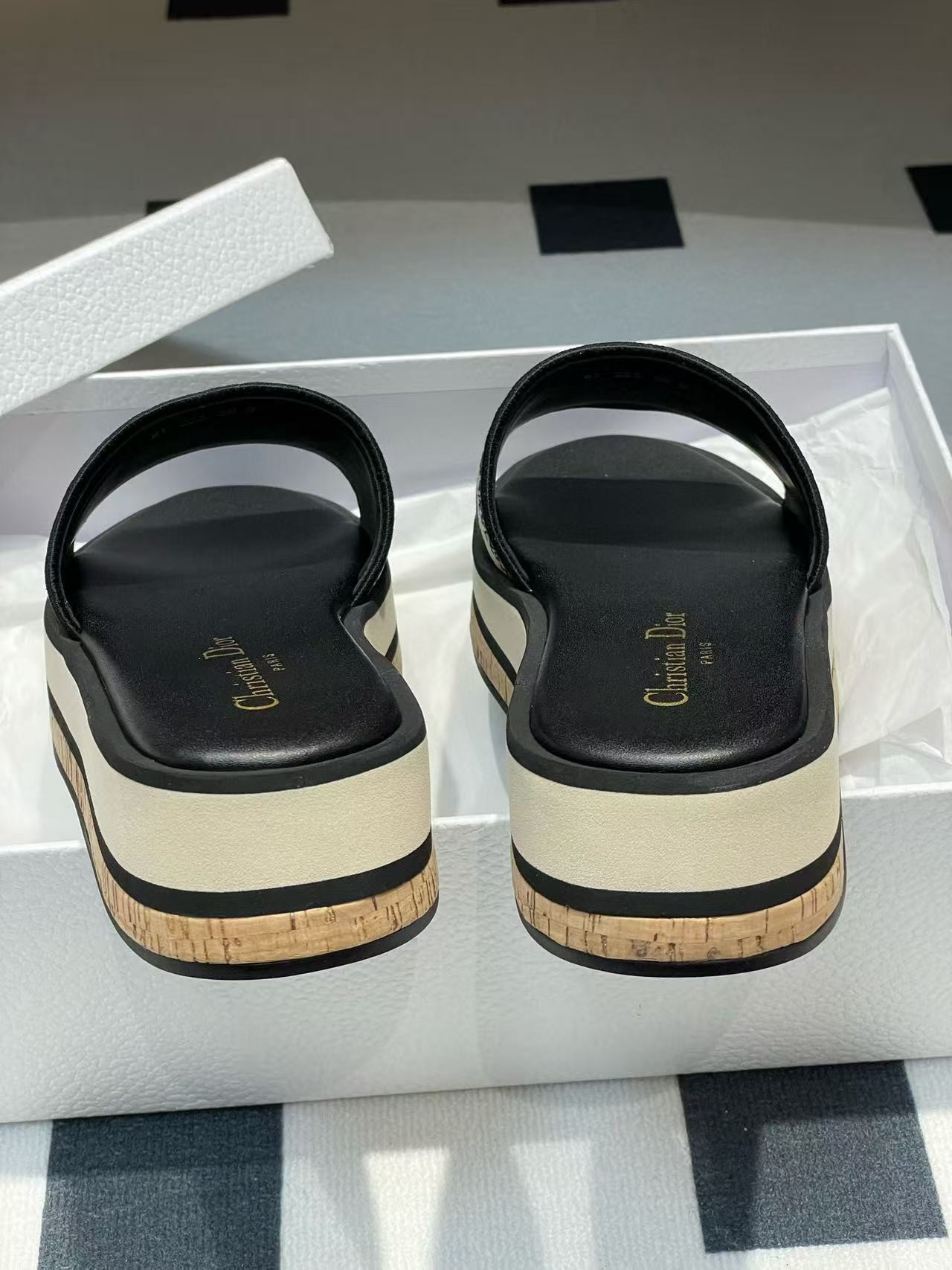 UA D*0riviera Dway Platform Slide