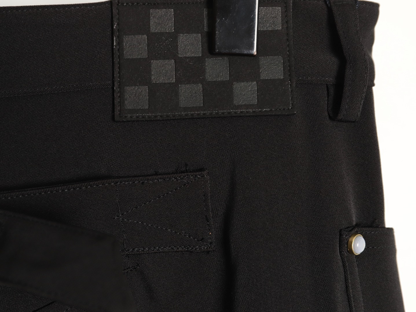 L0*is V*t0n LV Pants