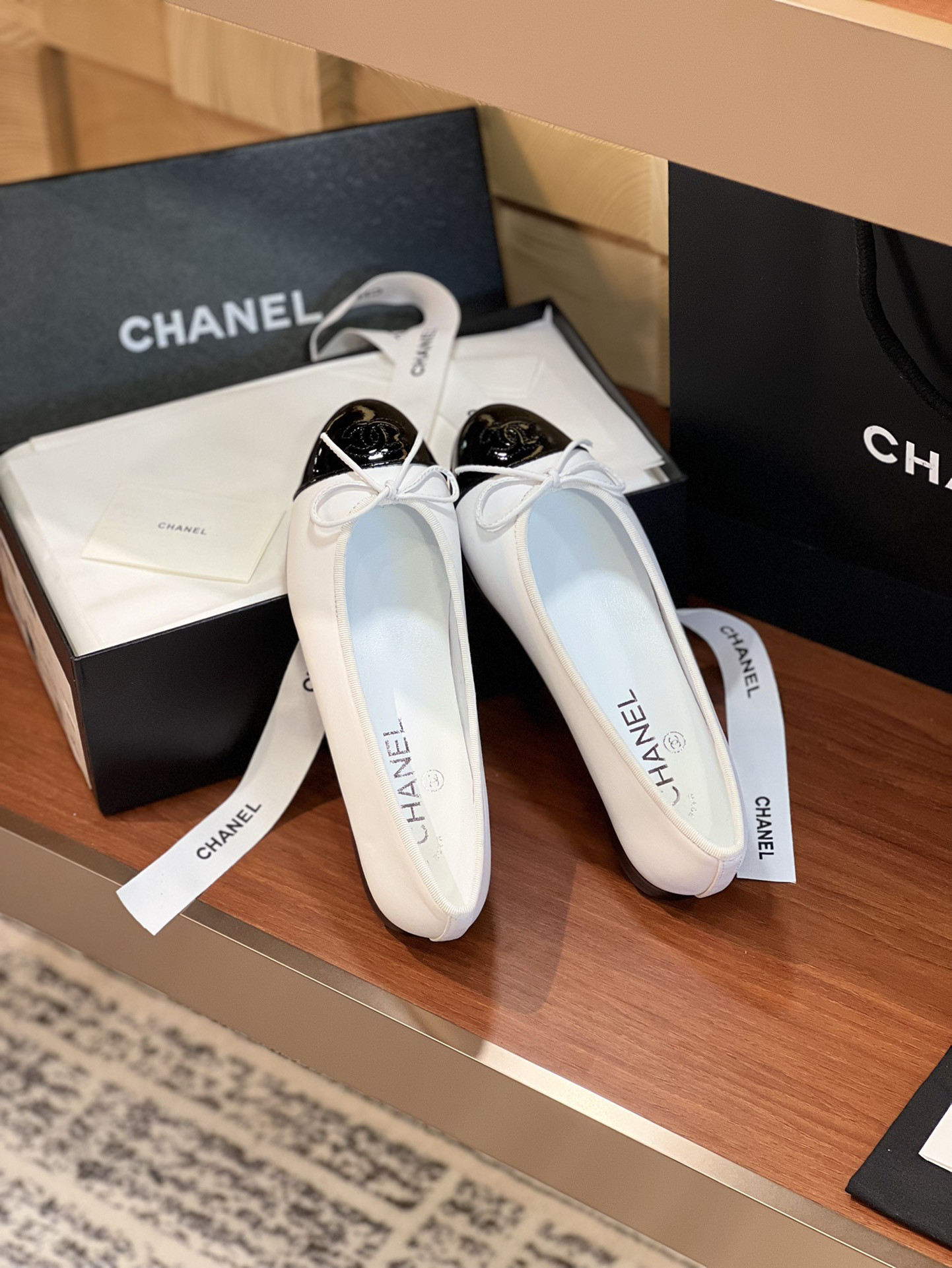 Ch*el BALLET FLATS Lambskin & Grosgrain White & Black