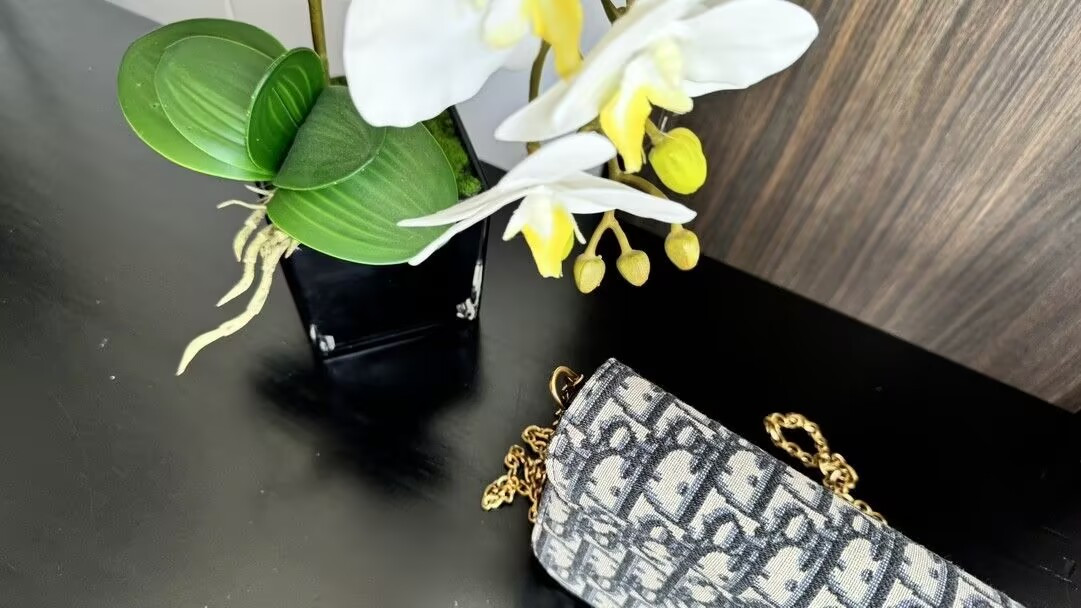 D*0r Medium Saddle Pouch with Chain 21.5x13.5x4.5cm