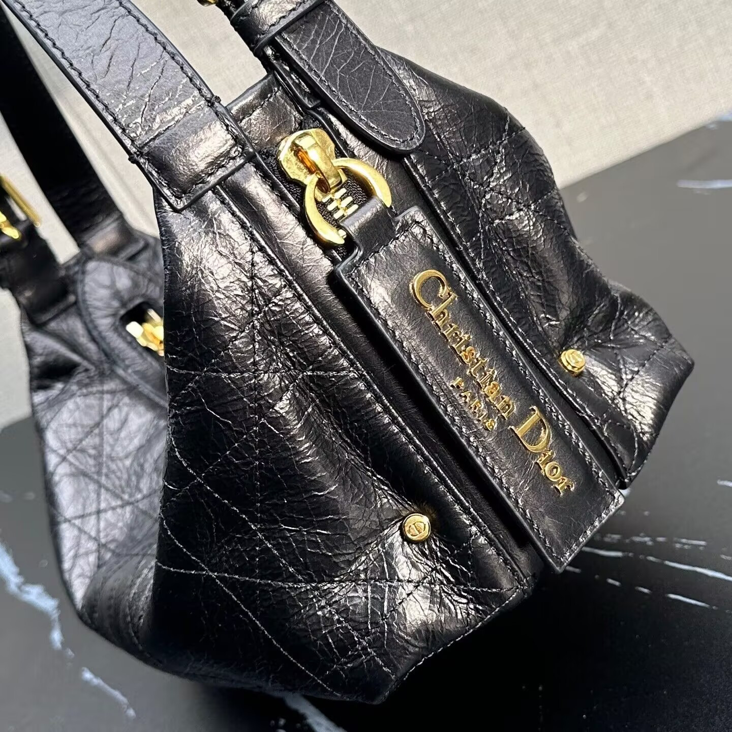 D*0r Small D-Journey Bag in Crinkled Calfskin 25.5 x 14.5 x 14 cm