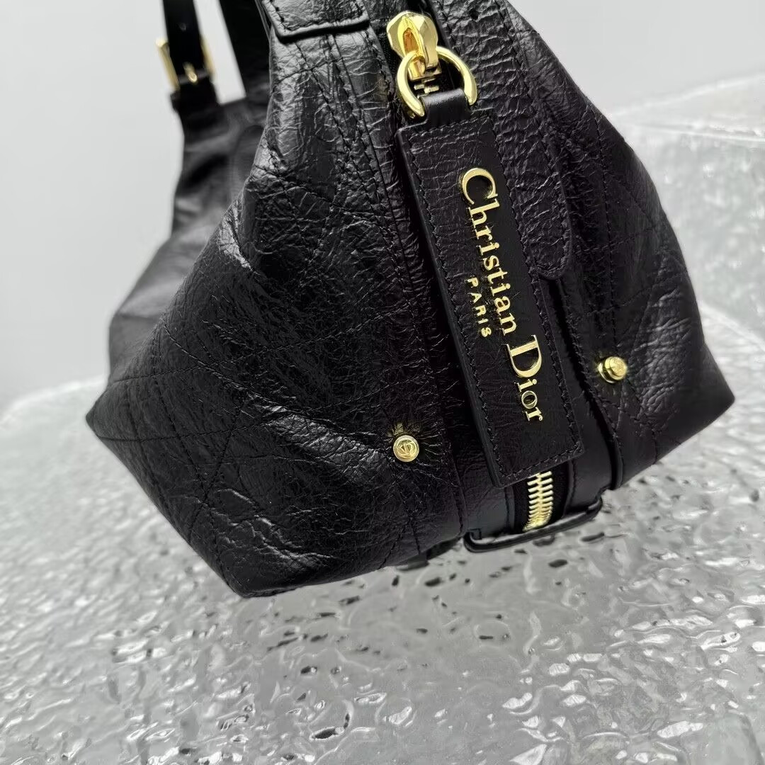 D*0r Medium D-Journey Bag in Crinkled Calfskin 33x15x16cm