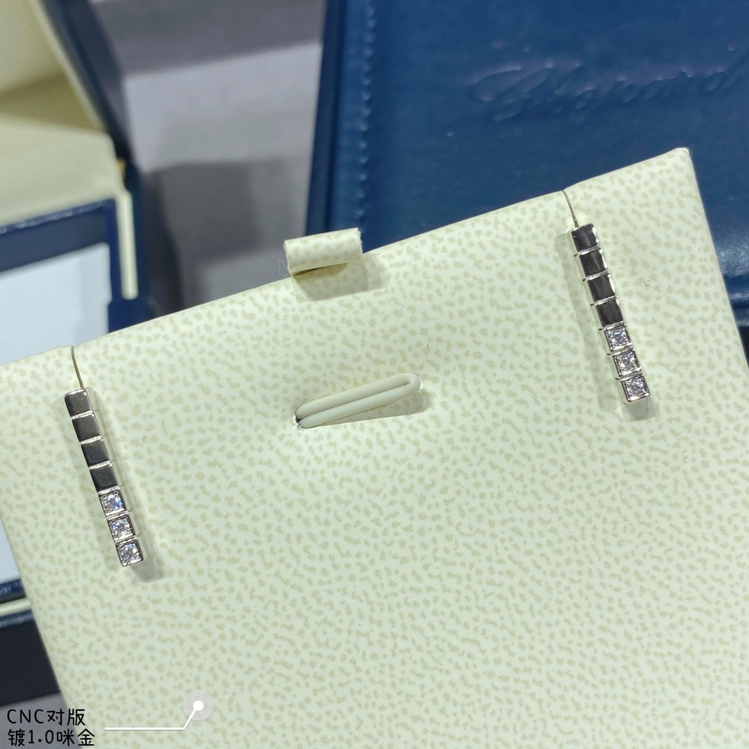 chopard long bar half Di*m*nd stud earrings