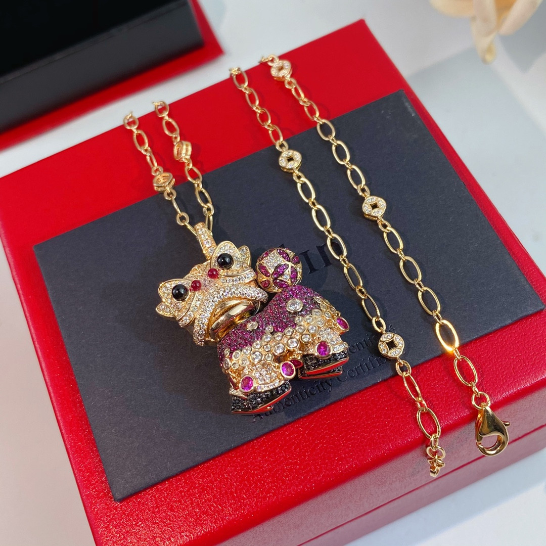 Qeelin Dancing Lion Pendant Necklace