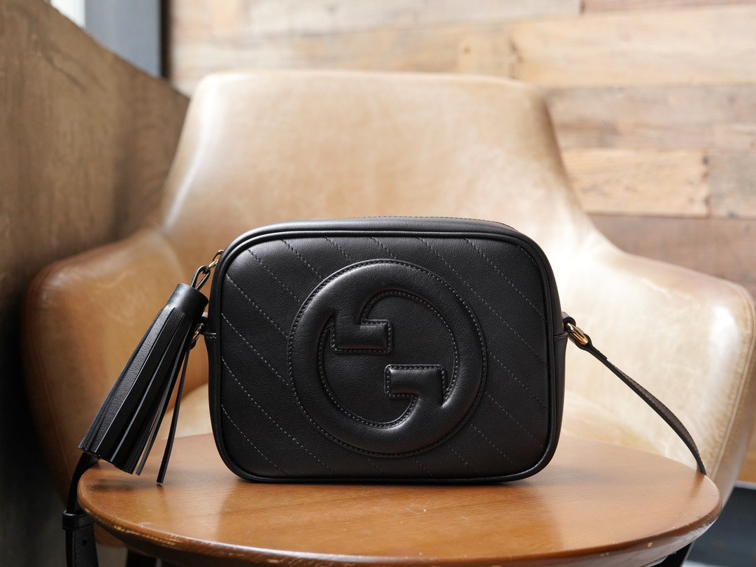 G*u*i Blondie small shoulder bag