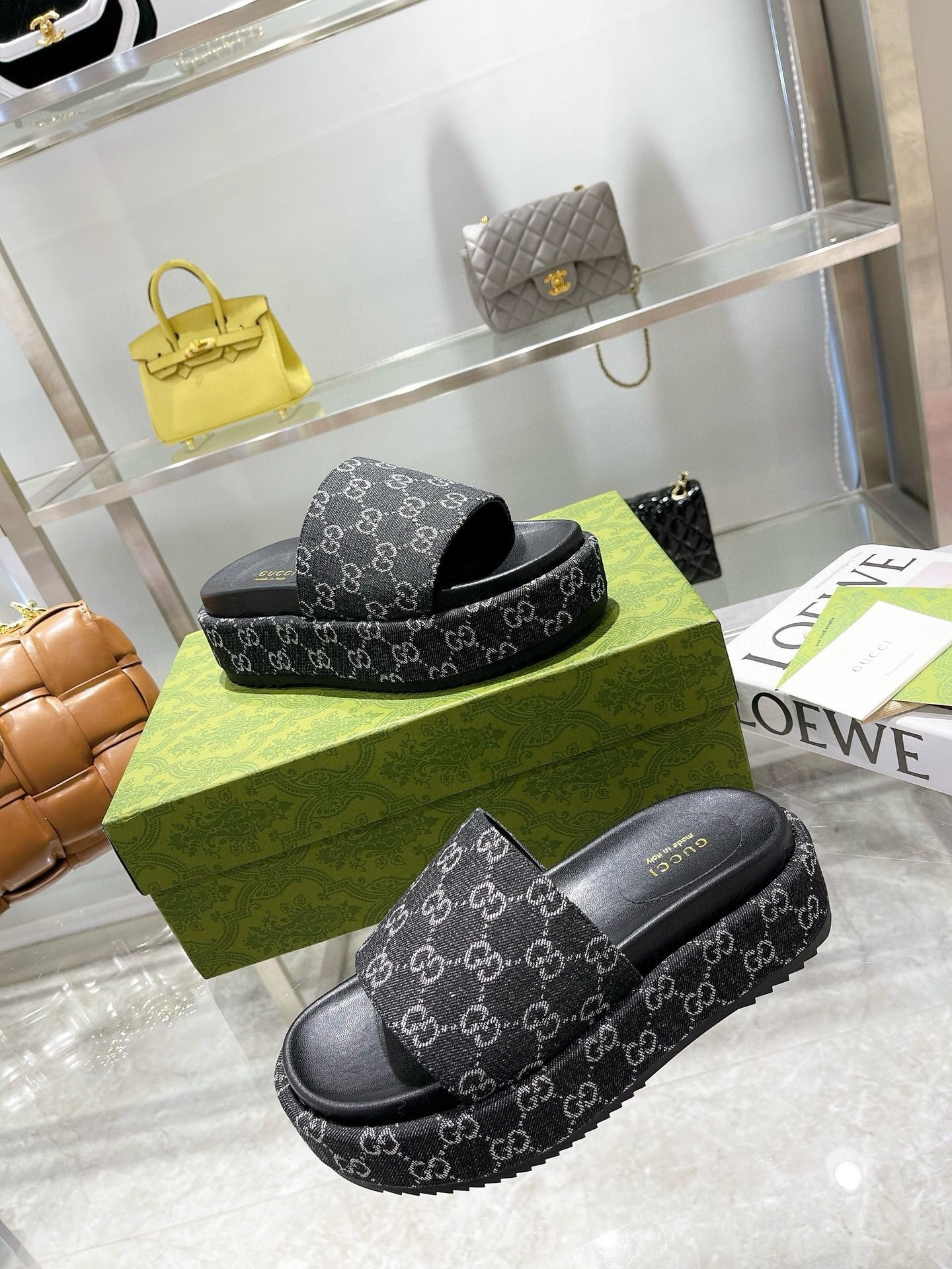 UA G*u*i GG PLATFORM Slide Sandal