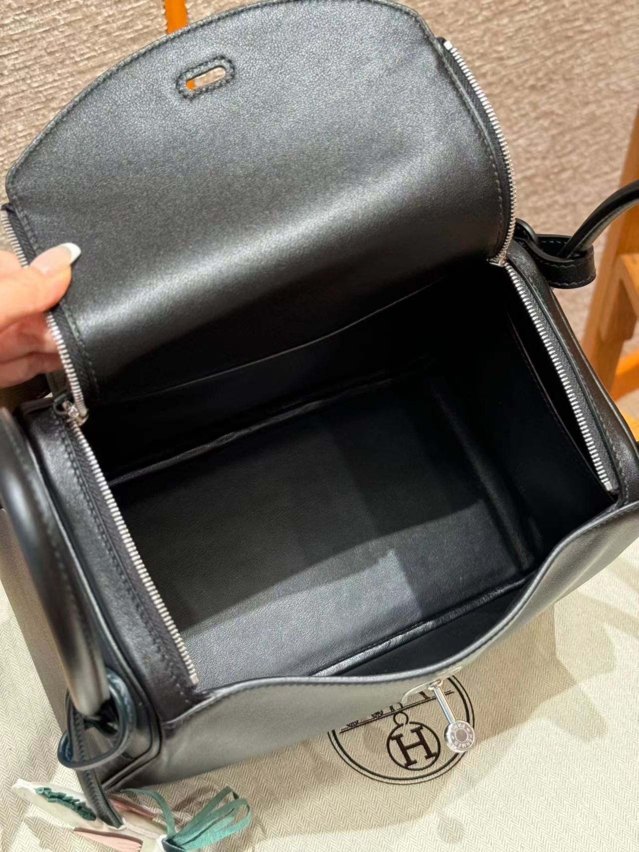 H**mes Lindy 26cm(Customized 15-20 days production time)