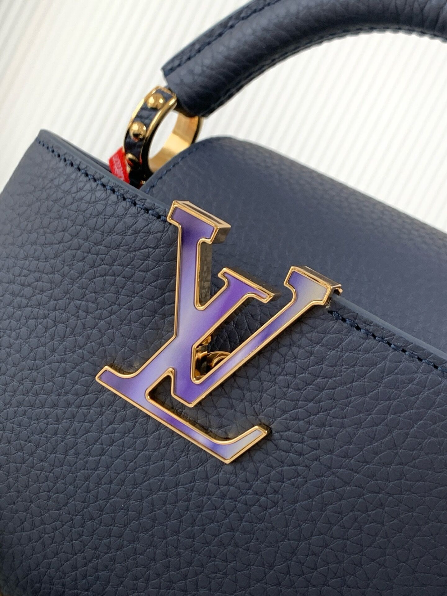 LV Capucines Mini M14971 21x14x8cm