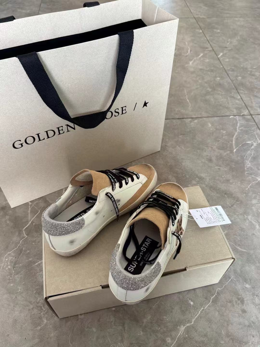 UA Golden Go*e S*per-Star Sneaker