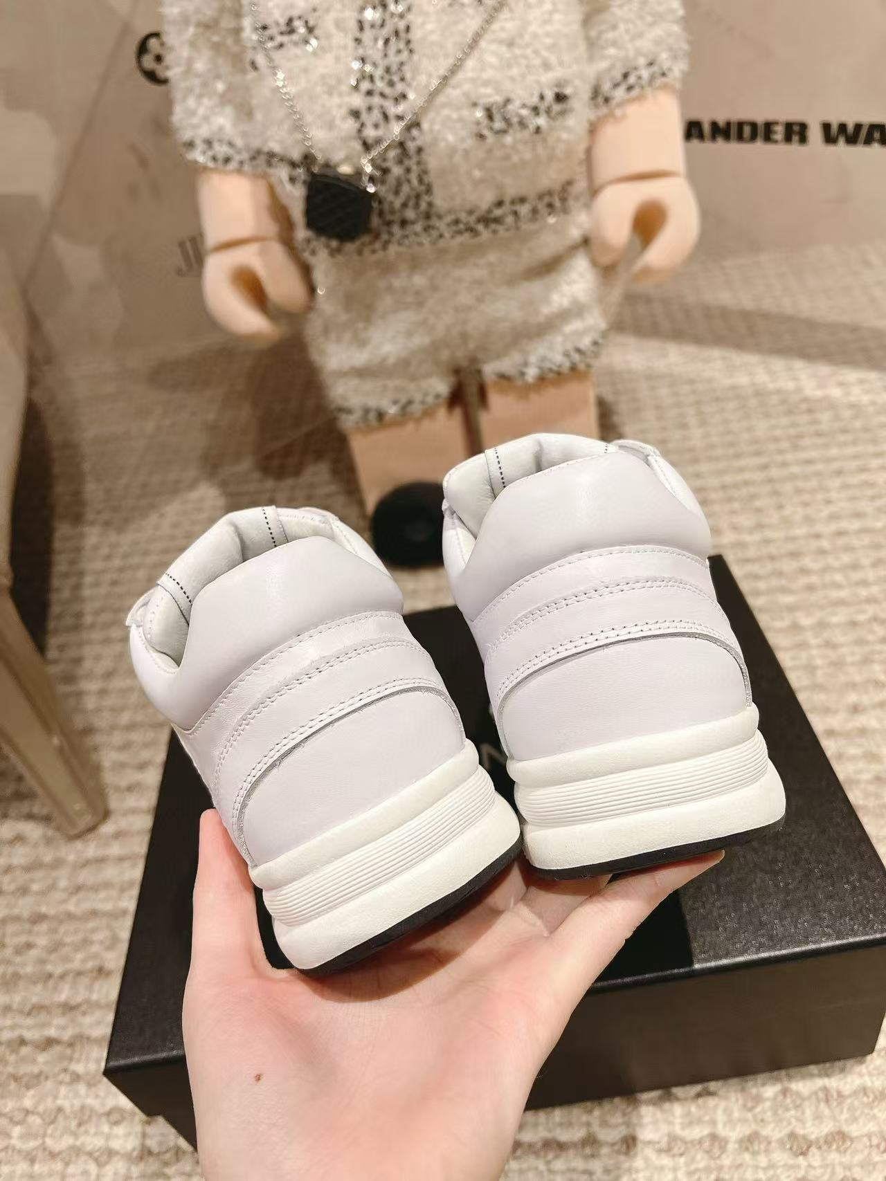 UA Ch*el SNEAKERS Fabric