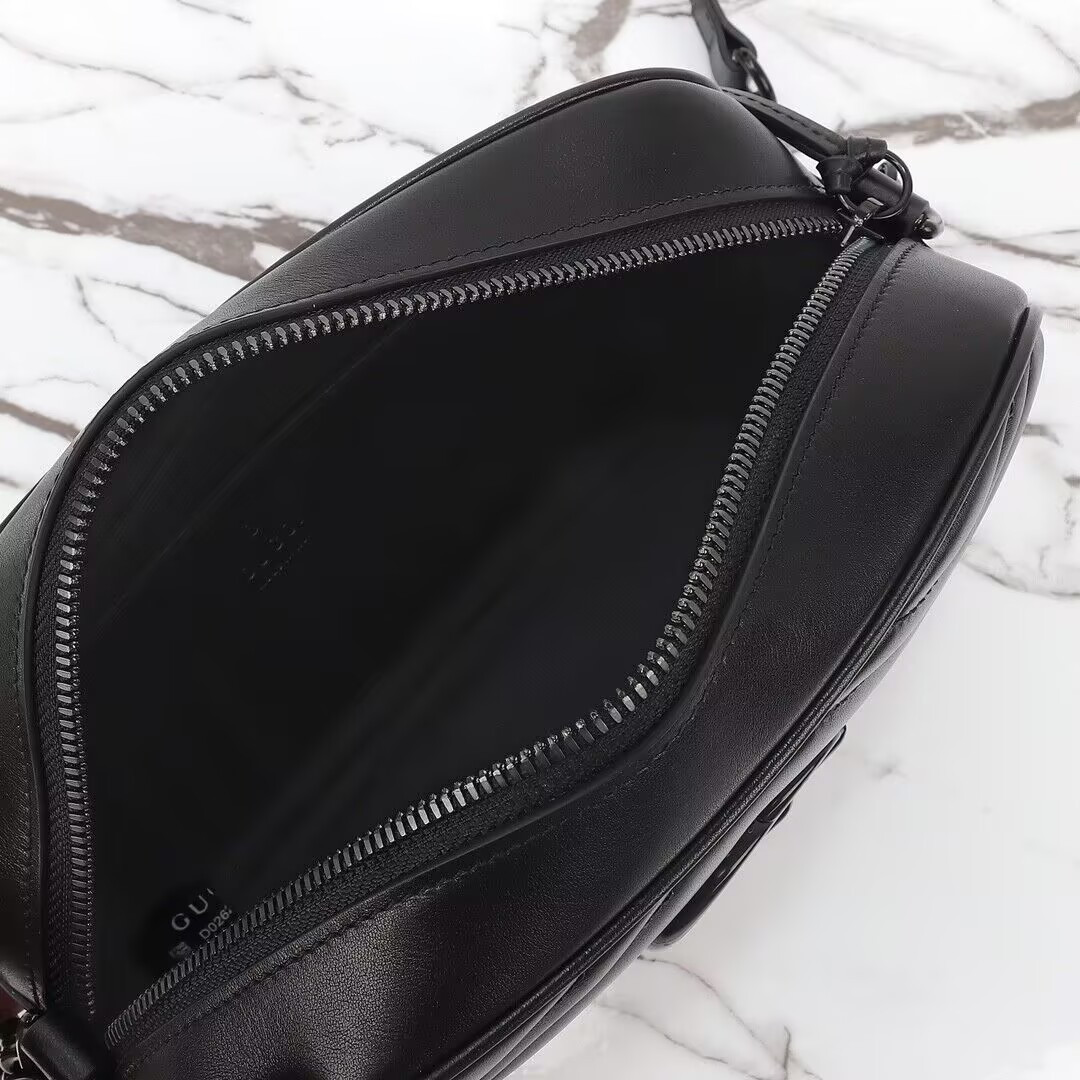 G*u*i GG Marmont small shoulder bag 24x12x7cm