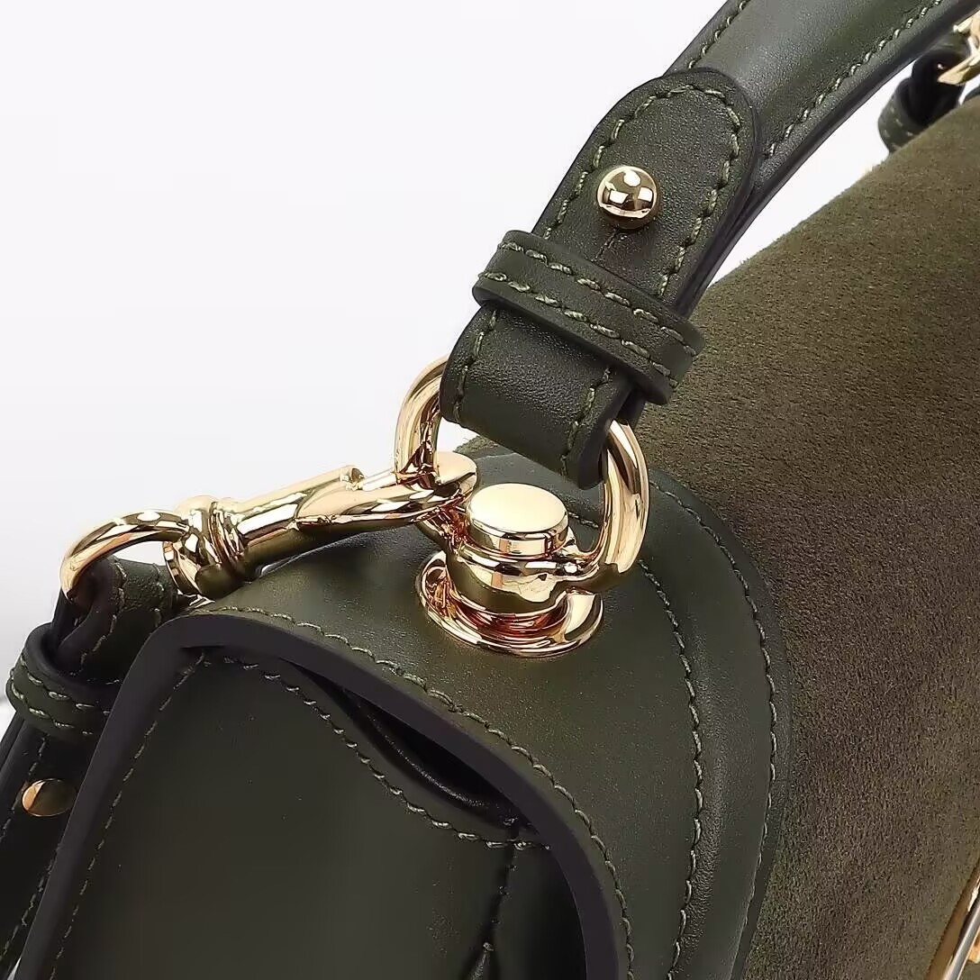 G*u*i Shoulder Bag 32x17x10cm