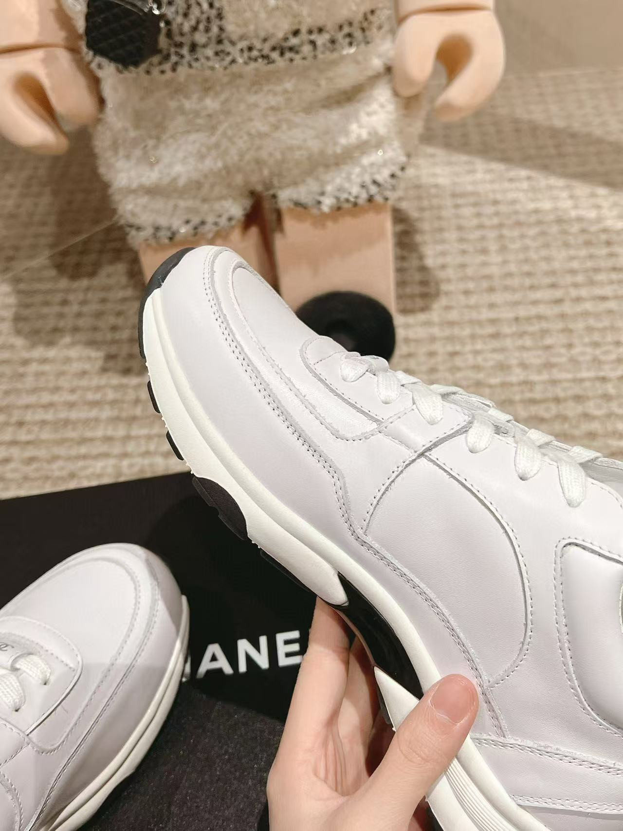 UA Ch*el SNEAKERS Fabric