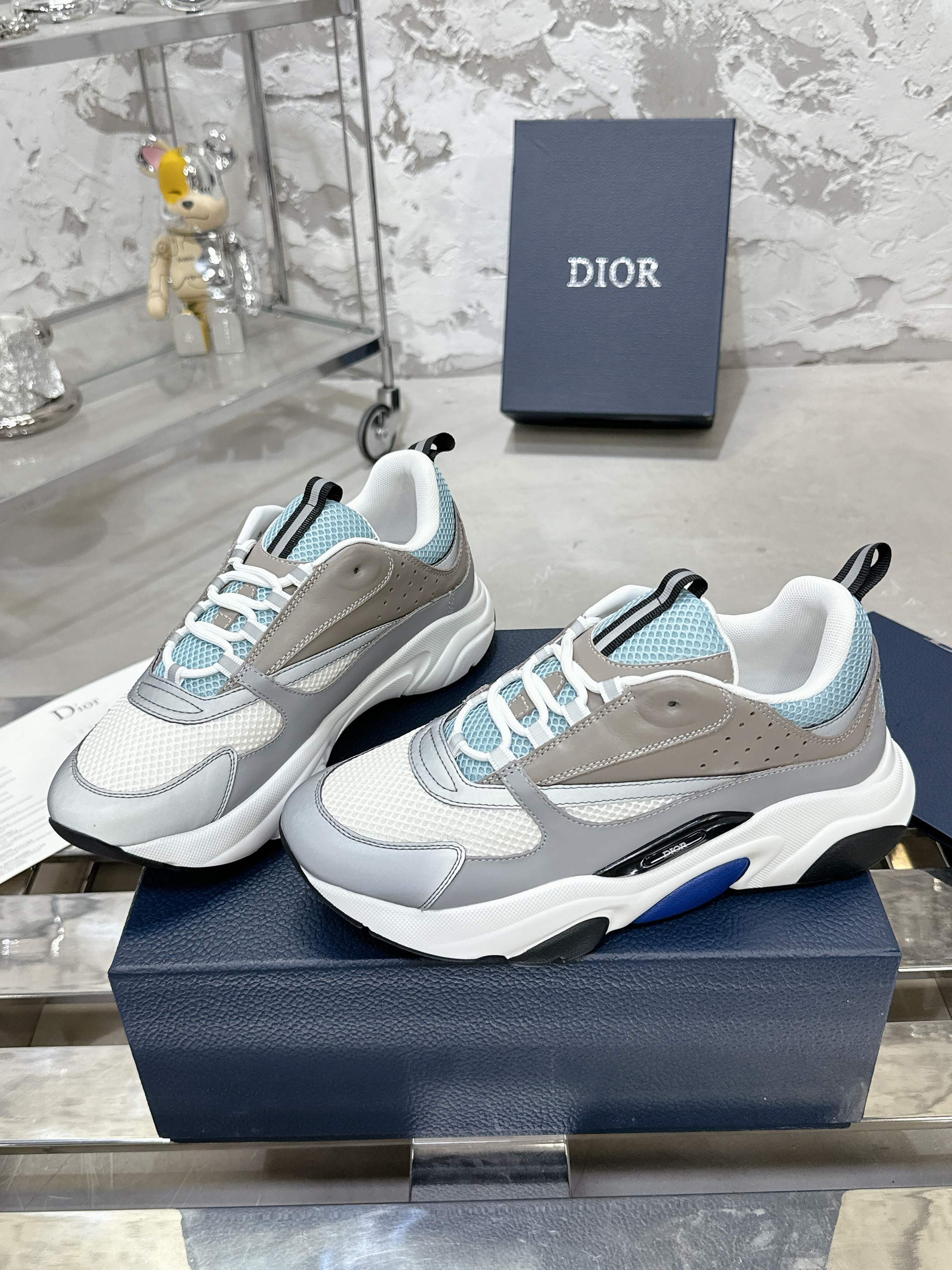 UA D*0r B22 Sneaker